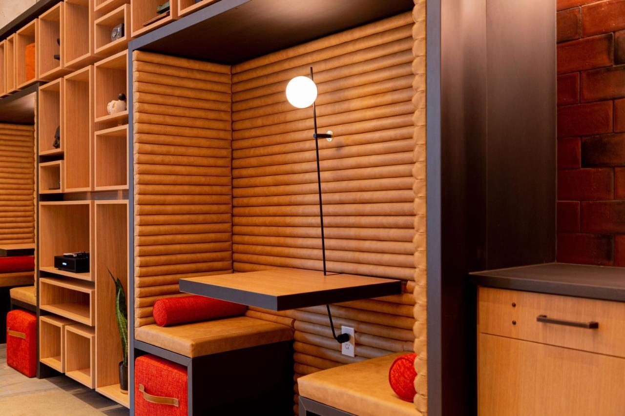 Whyhotel By Placemakr, Union Market Вашингтон Экстерьер фото